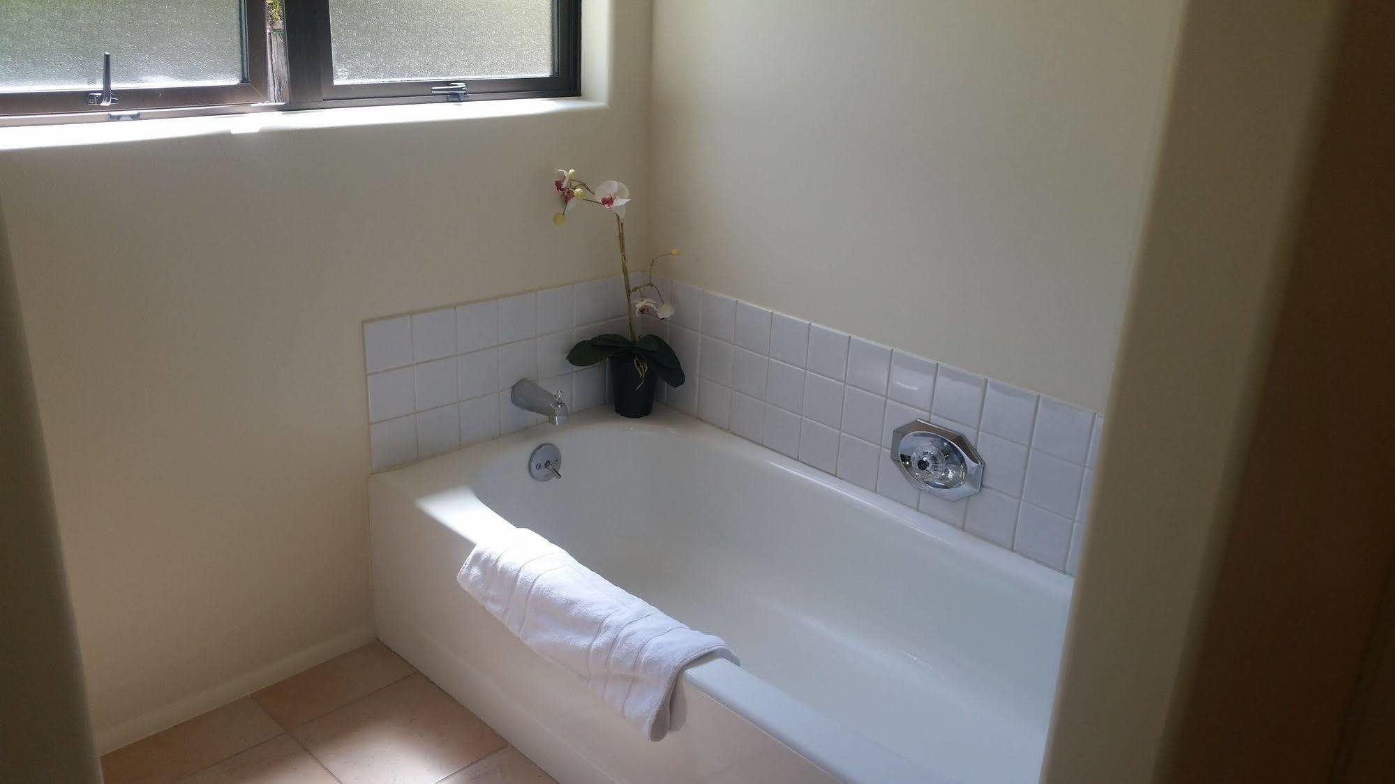 Oamaru House Bed & Breakfast Bagian luar foto